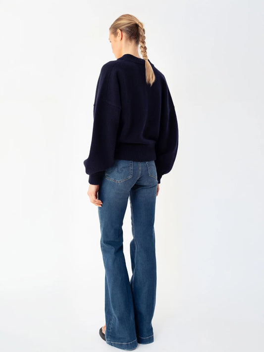 Anna v. Berg Augusta in Deep Blue