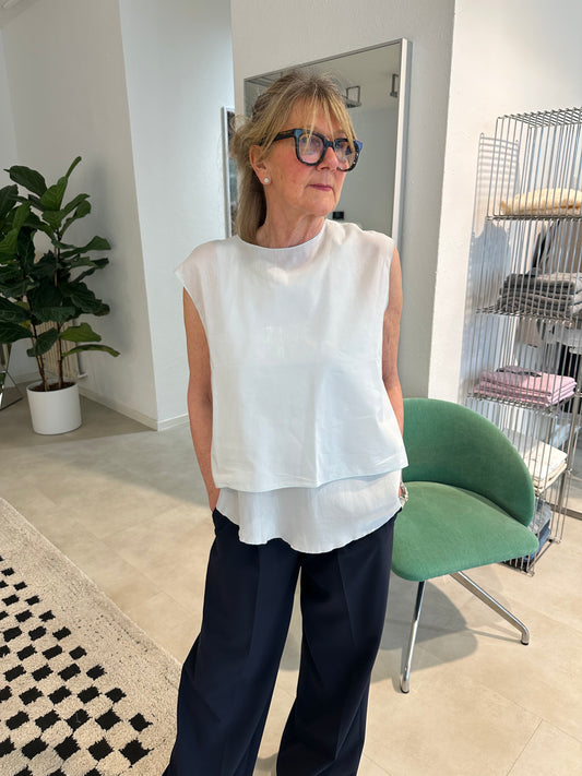 Susanne Bommer Top Himmelblau