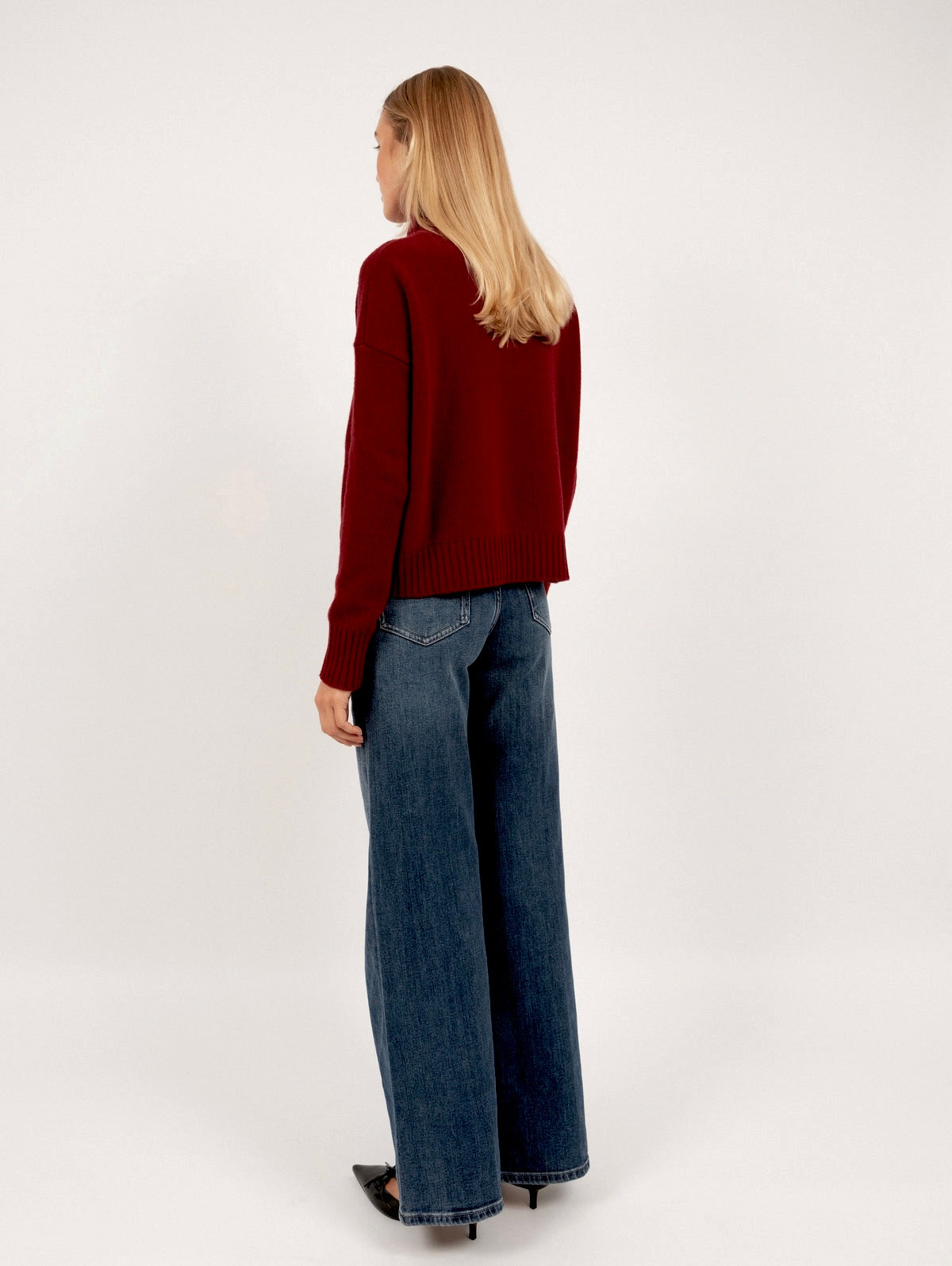 Anna v. Berg Emma Sweater in Dark Cherry
