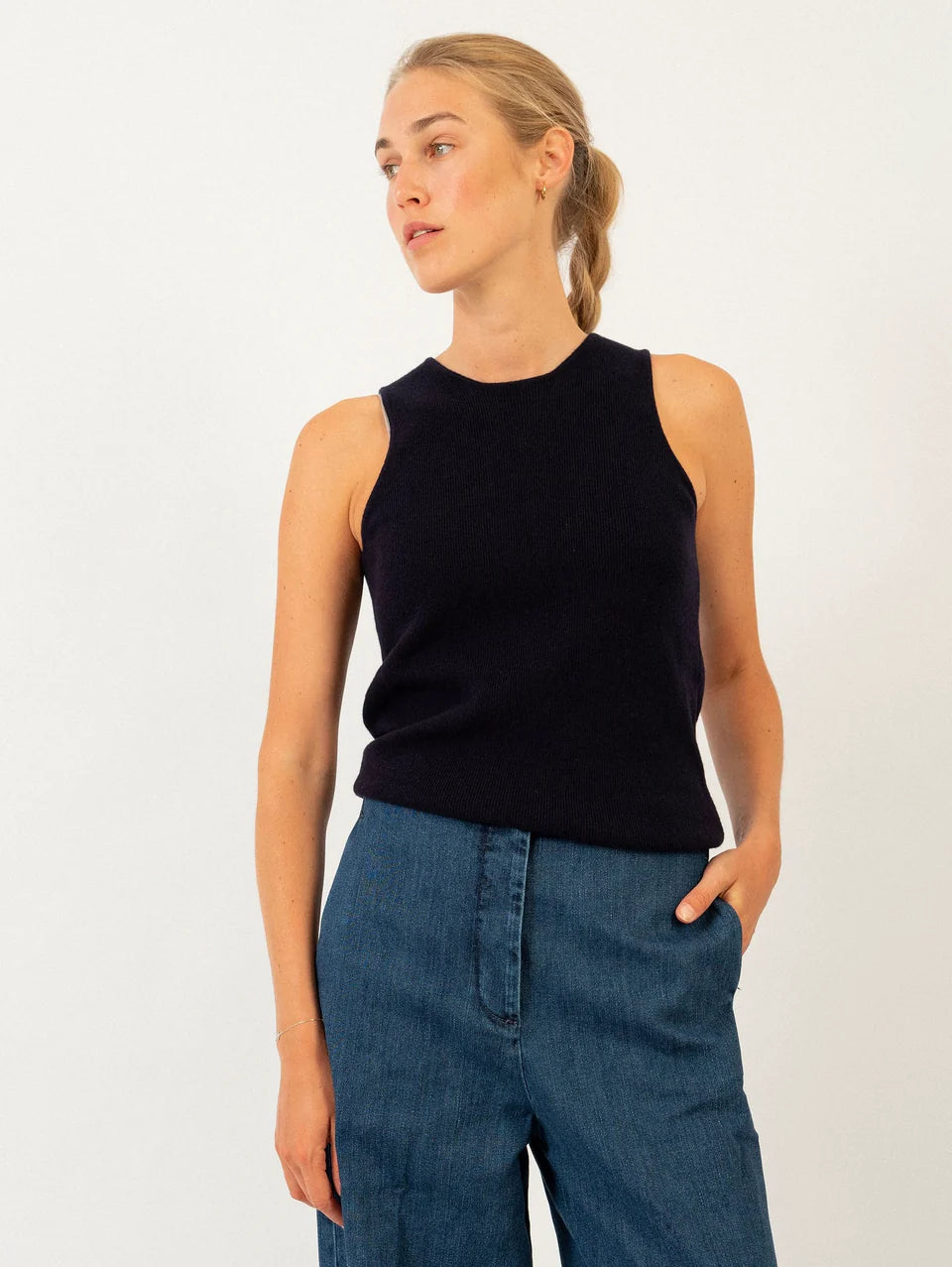 Anna v. Berg Nici Top in Deep Blue
