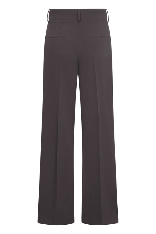 Chrissy Hose mit Kellerfalte in Dunkelbraun