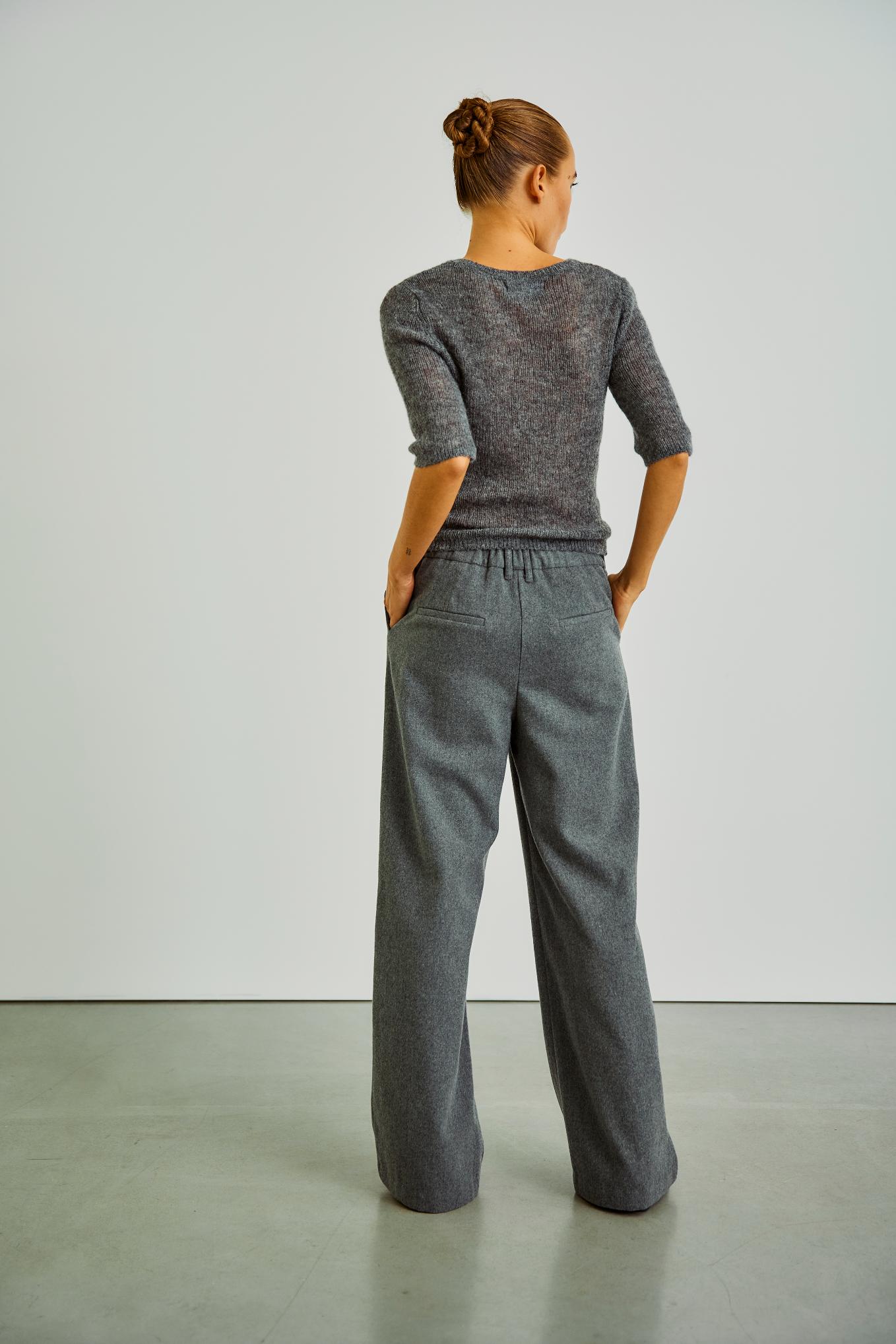 With Black Axelle Pullover in Anthrazit