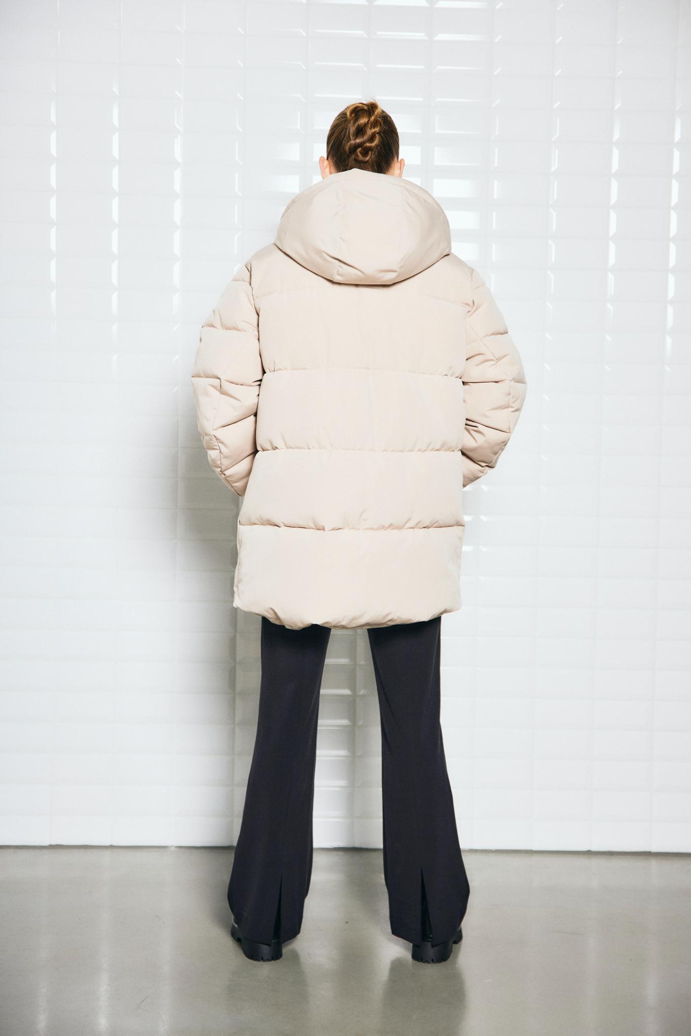 With Black Glorian 3/4 Puffer Coat in Frosted Almond