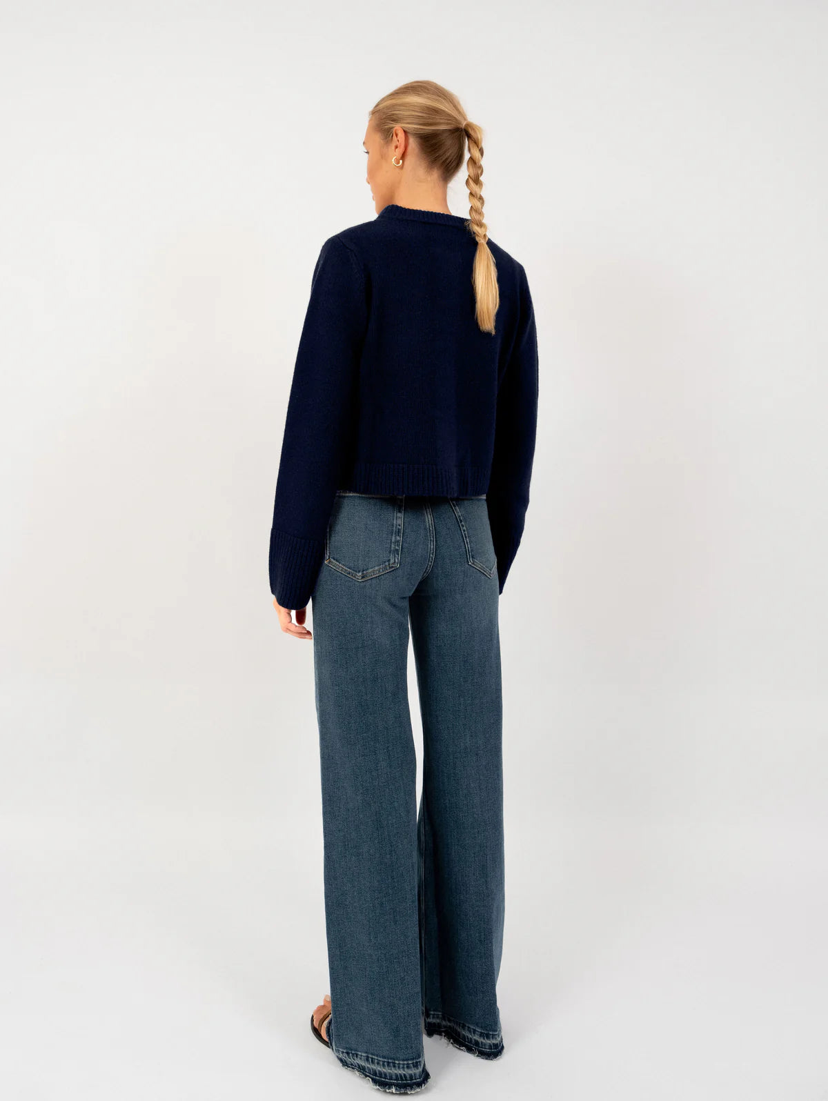 Anna v. Berg Lilly Cardigan in Navy