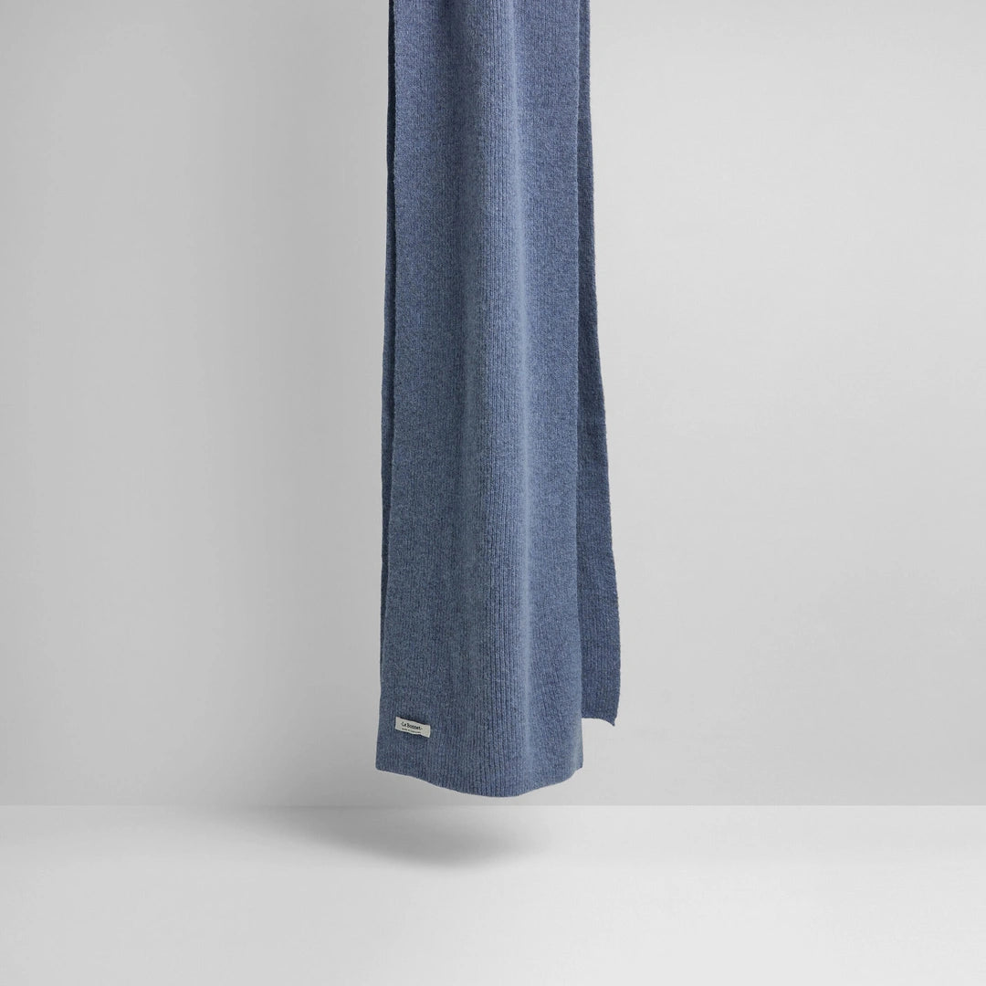 Le Bonnet Schal in Washed Denim