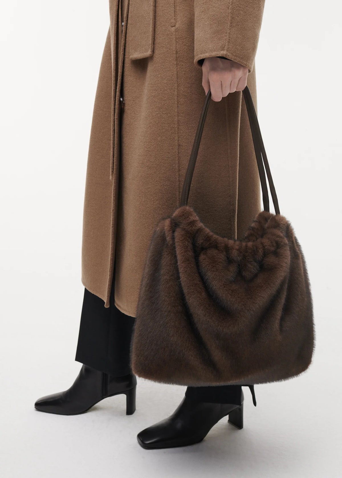 Studio Ar Alex Fake Fur Tasche in Choco