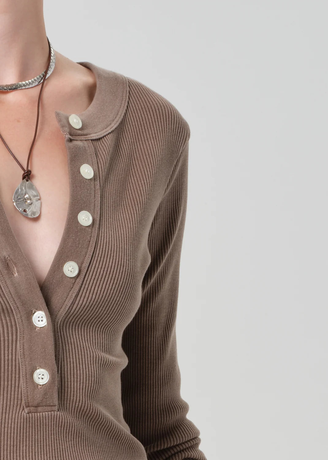 Citizens of Humanity Varra Shirt in Cocoa