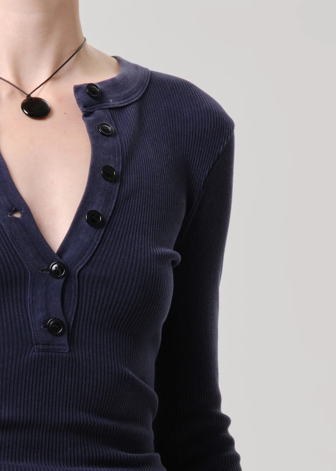 Citizens of Humanity Varra Shirt in Navy