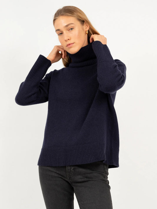 Anna v. Berg Anemone Sweater in Deep Blue