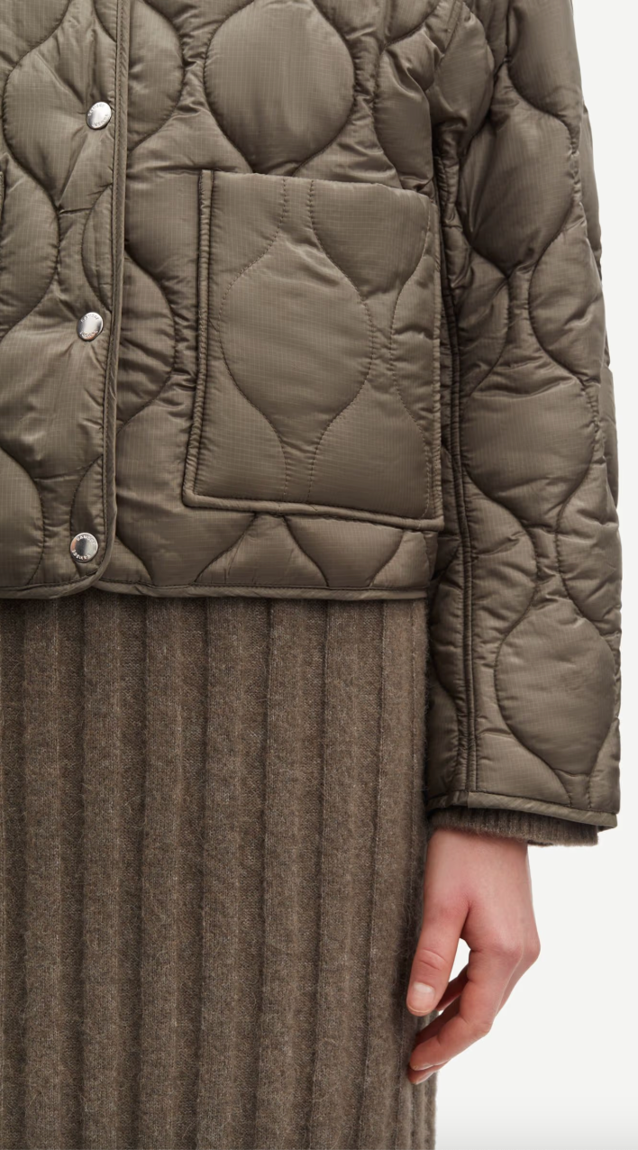 Samsoe Samsoe Sarivera Jacke in Khaki