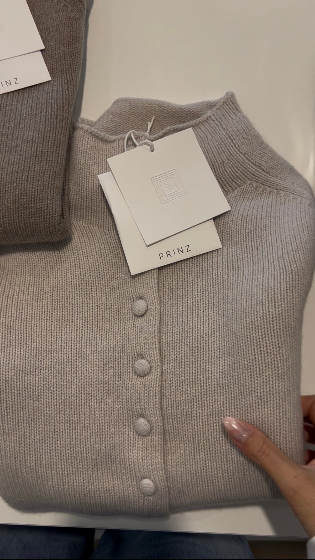 Prinz Berlin Chunky Cardigan In Moon
