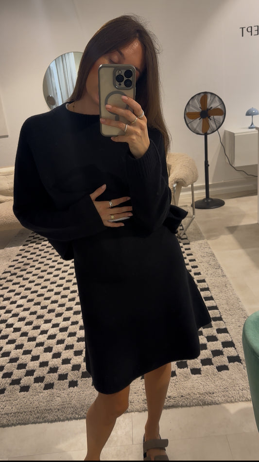 Anna v. Berg Gina Sweater in Night