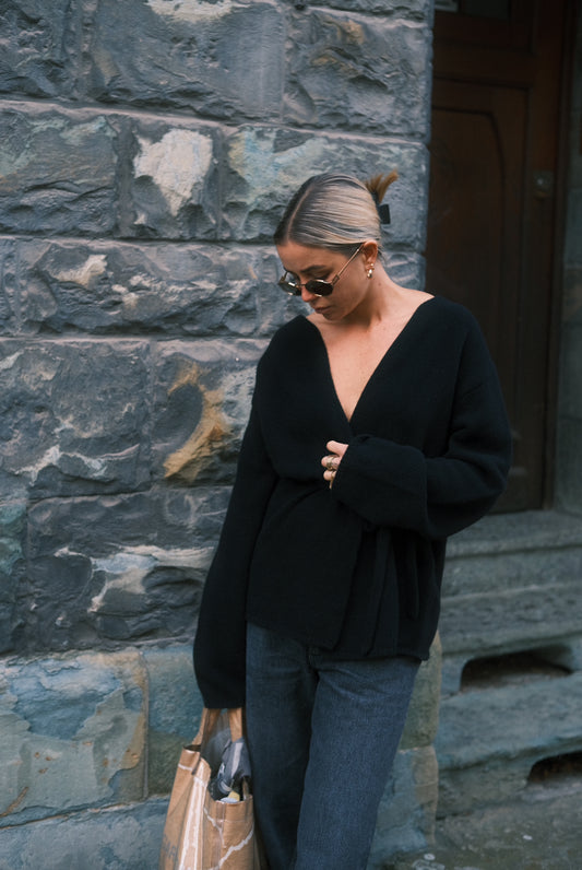 Anna v. Berg Victoria Cardigan in Night