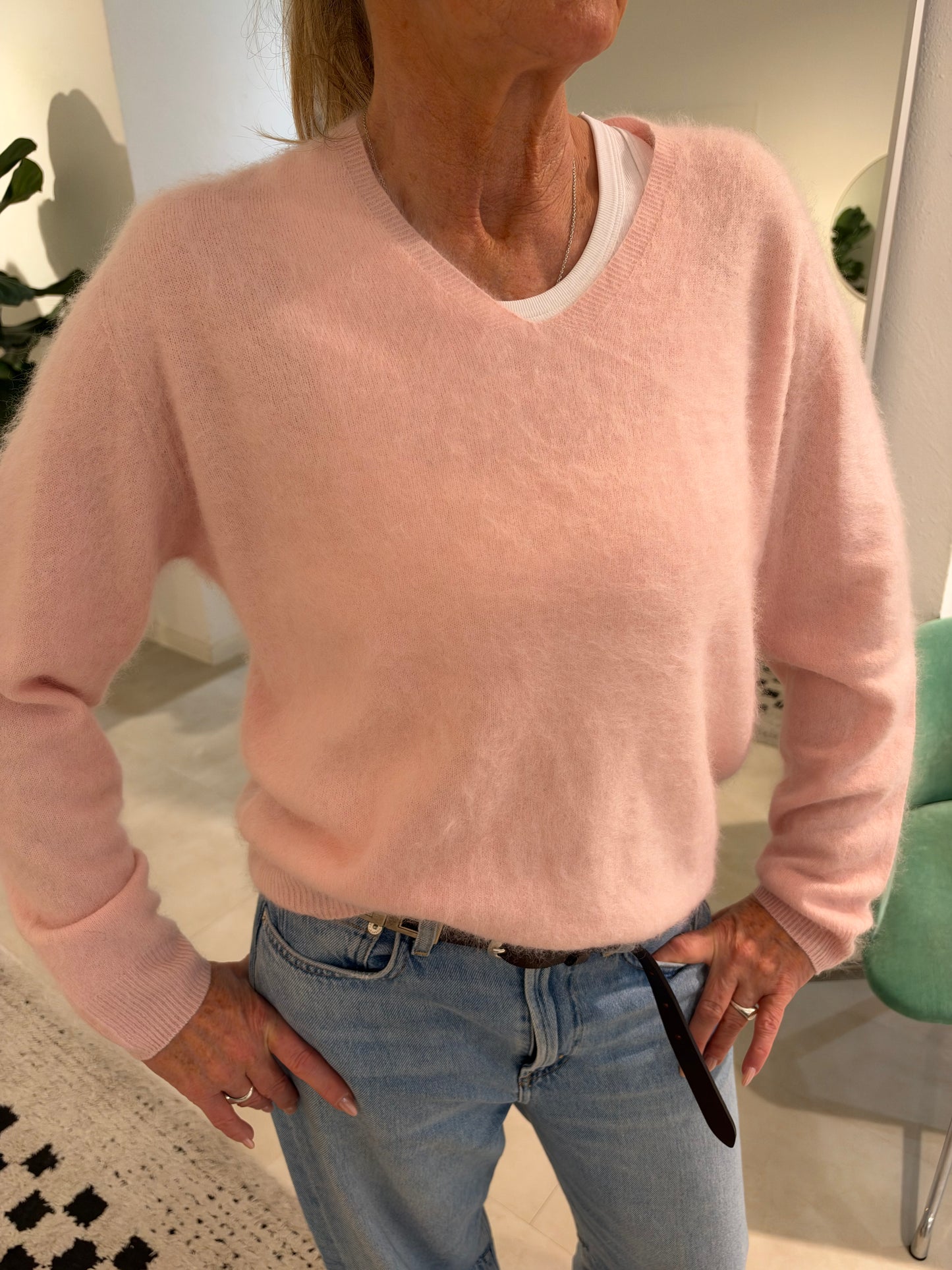 Fiona Brushed Kaschmir V-Neck in Rose
