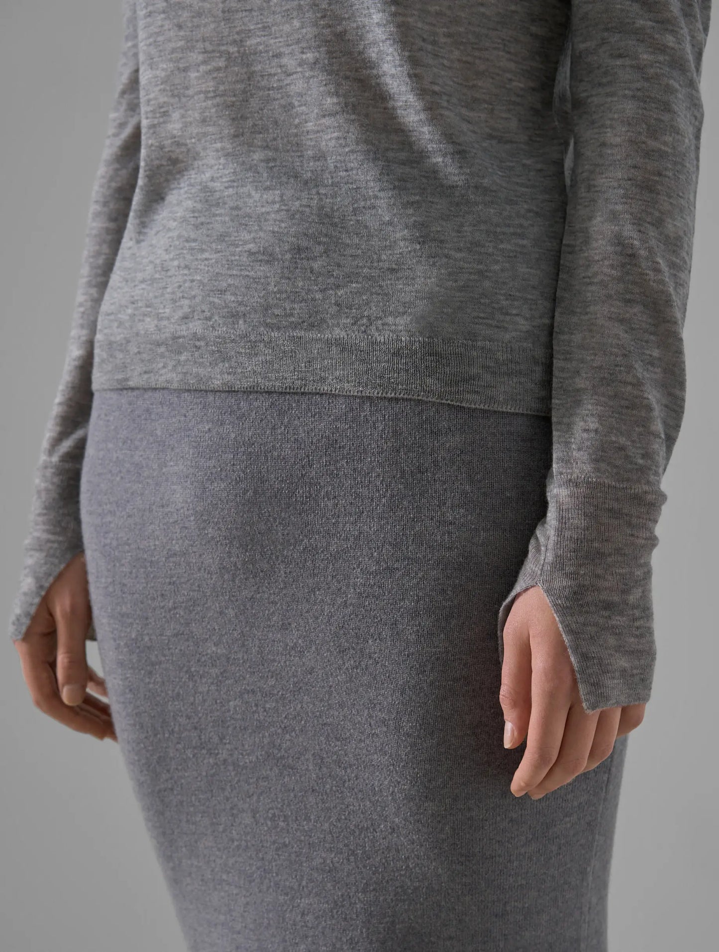 Leap Feinstrick Pullover in Grau