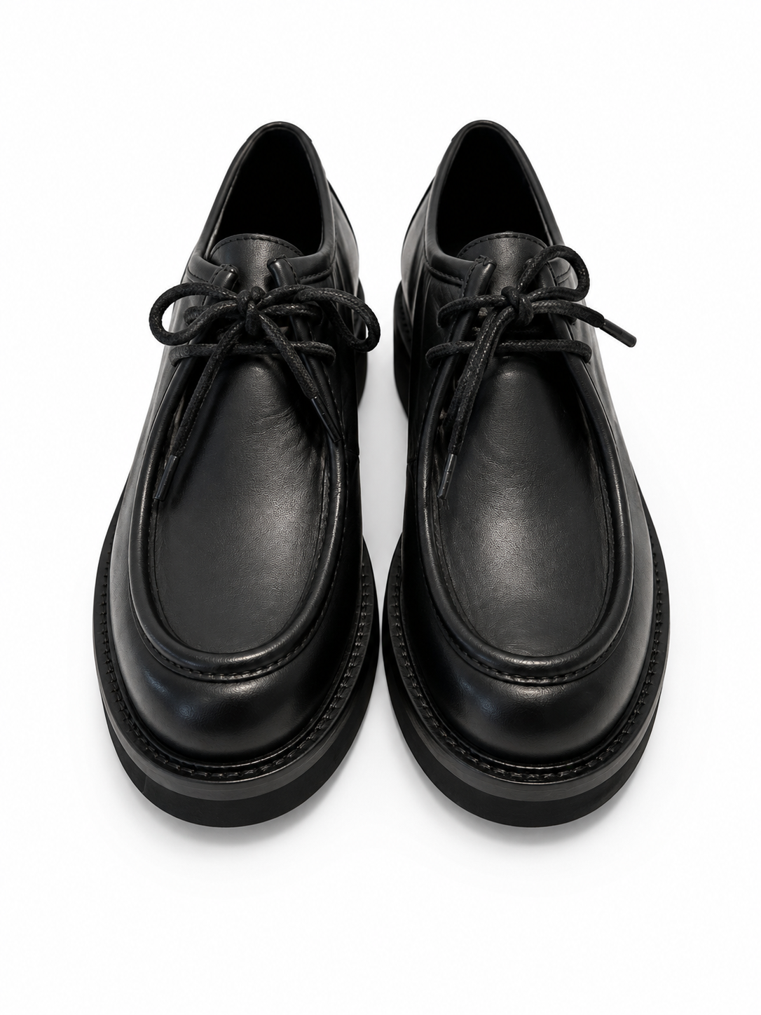Mat 20 Schnürschuh in Schwarz