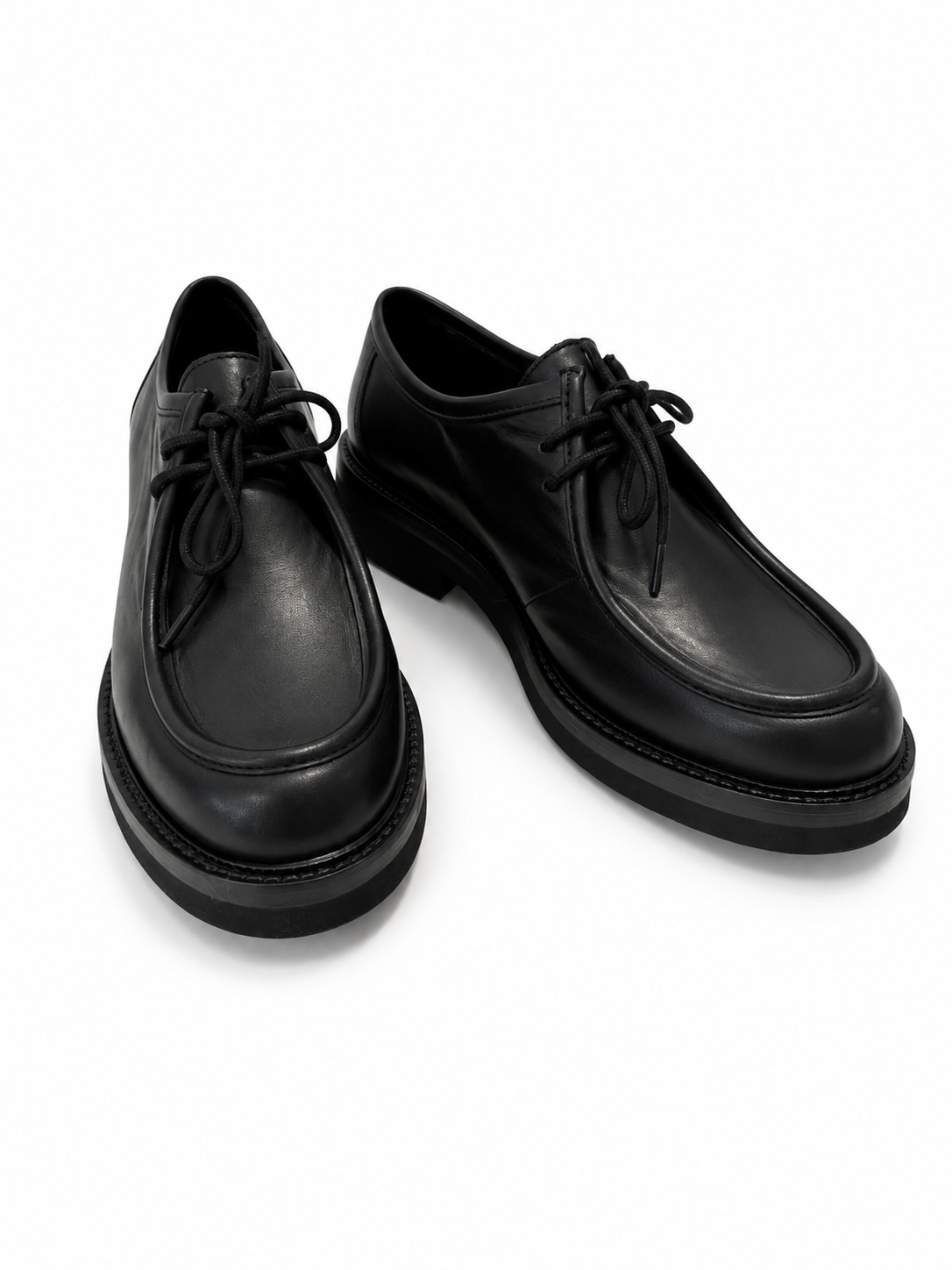 Mat 20 Schnürschuh in Schwarz