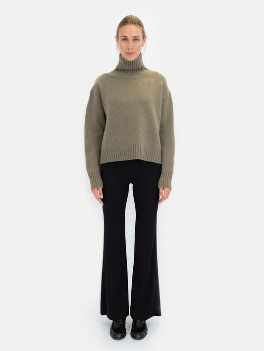 Anna v. Berg Emma in Turtleneck in Breen