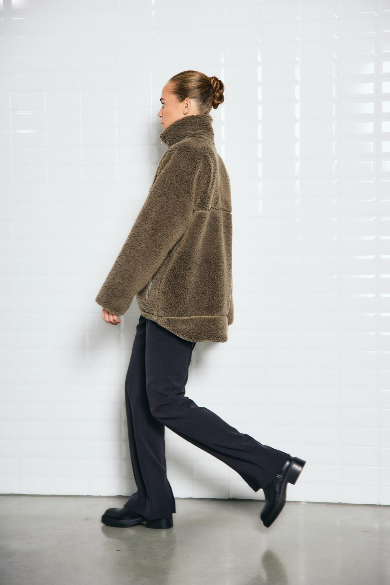 With Black Pernille Jacke in Sage