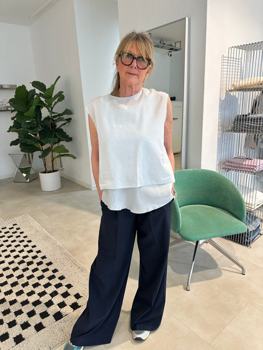Susanne Bommer Top Himmelblau