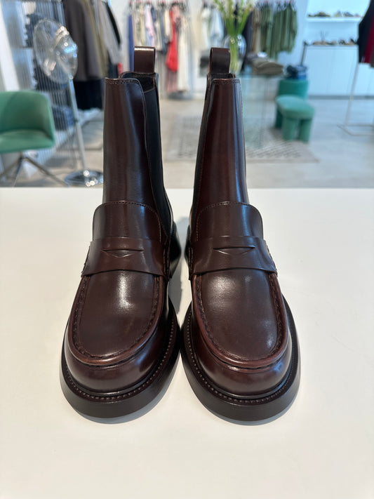 Billibi Chelsea Loafer in Arabica