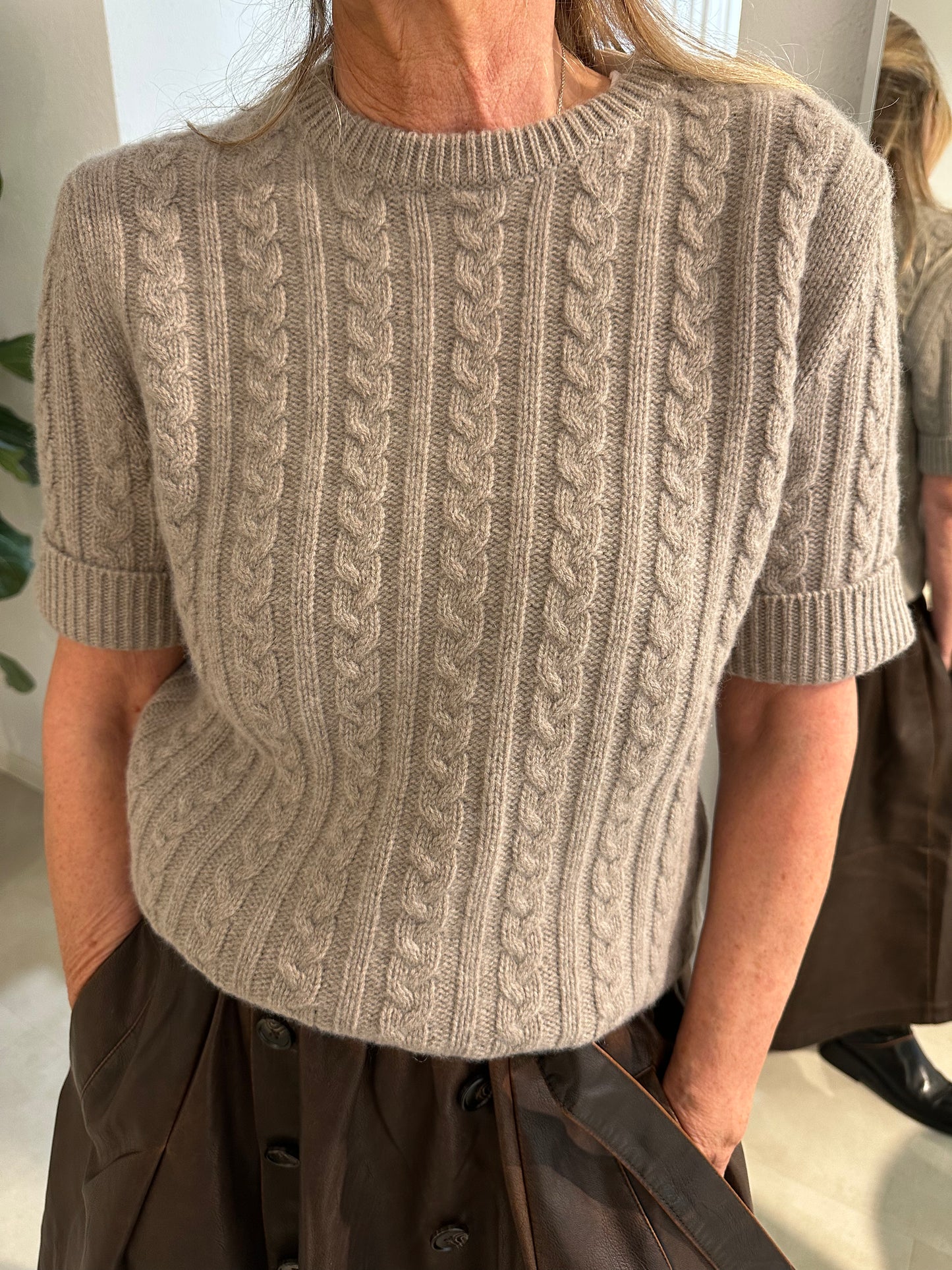 Prinz Berlin Cable Halbarm Sweater in Taupe
