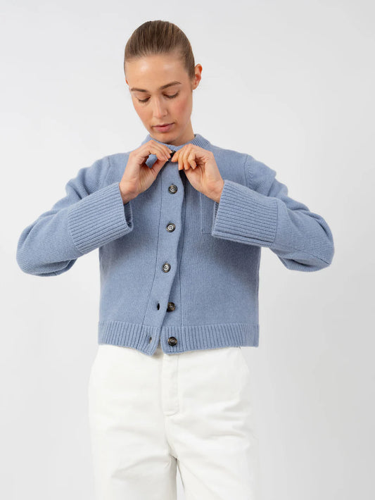 Anna v. Berg Lilly Cardigan in Jeans Blue