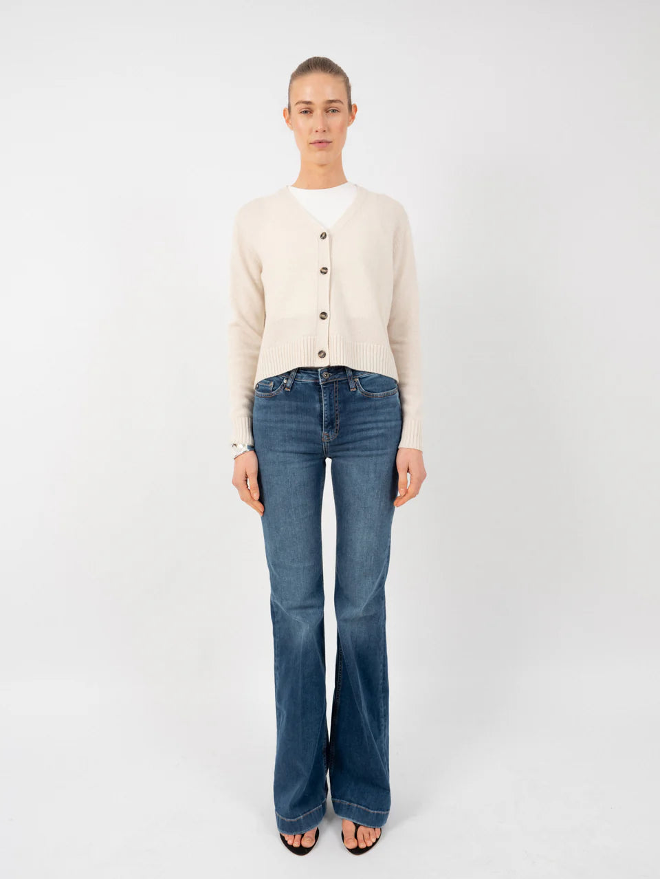 Anna v. Berg Steffi Cardigan in Vanille