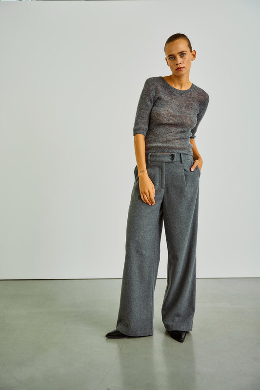 With Black Axelle Pullover in Anthrazit