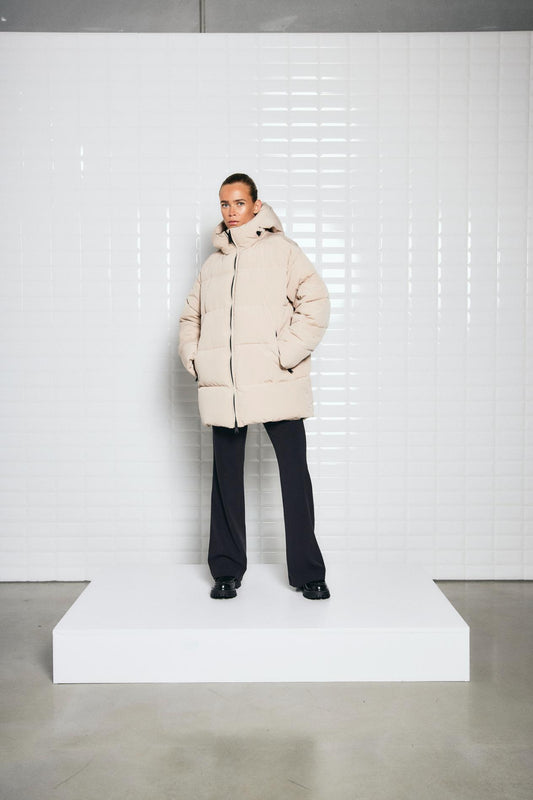 With Black Glorian 3/4 Puffer Coat in Frosted Almond