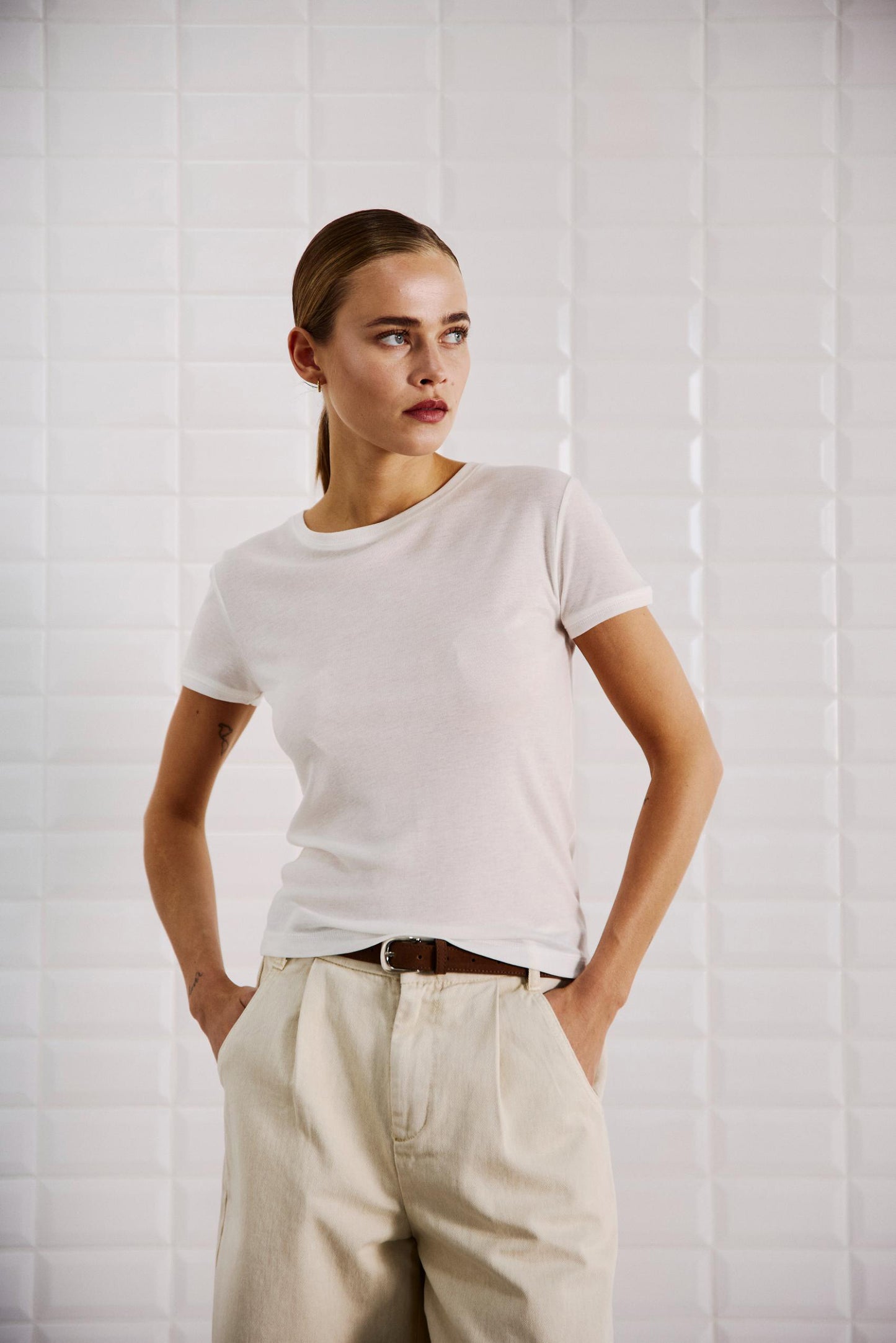 With Black Heather T-Shirt Cream White
