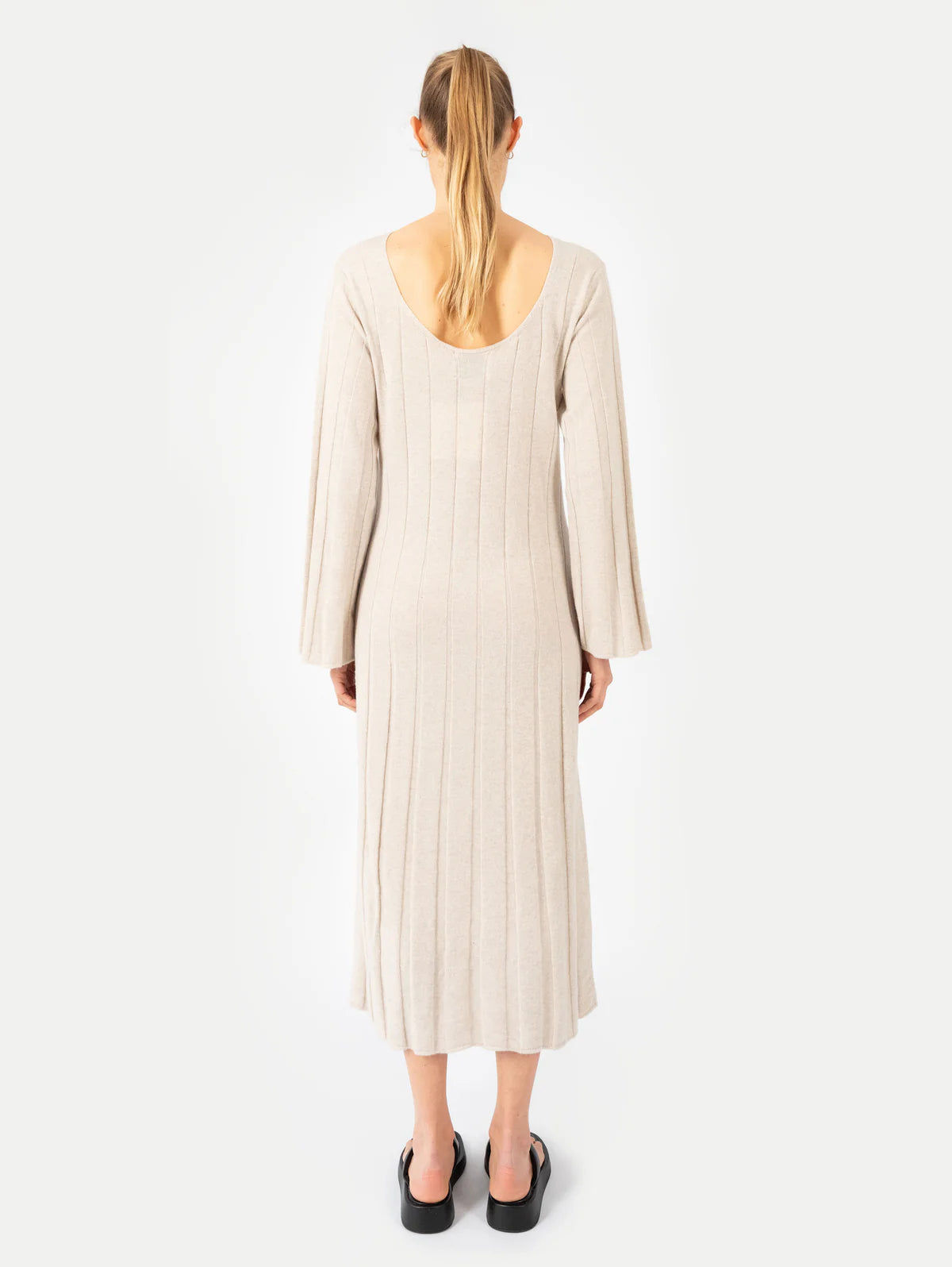 Anna v Berg Ruby Kleid Sand