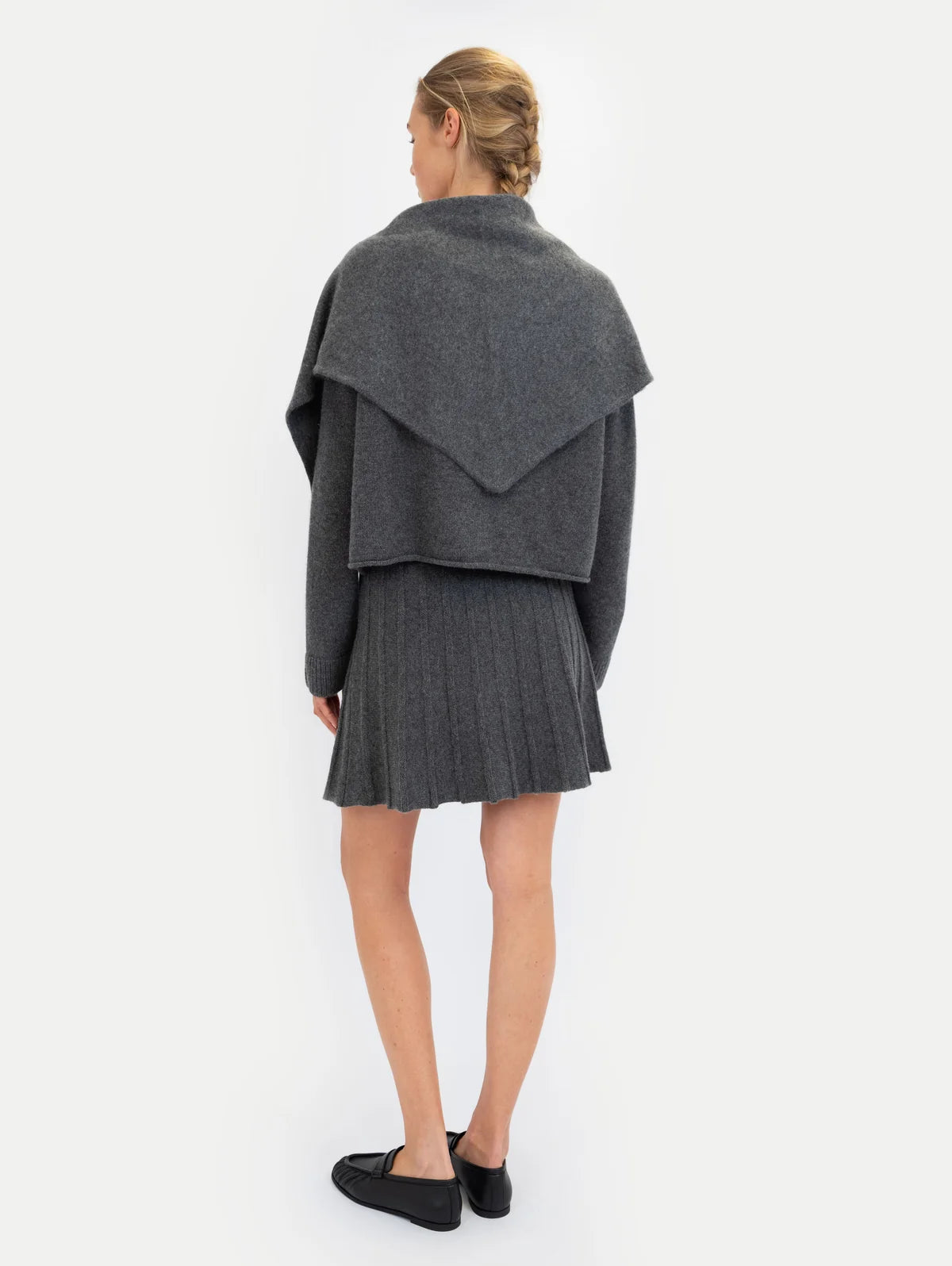 Anna v Berg Studio Cami Schal in Midnight Stone