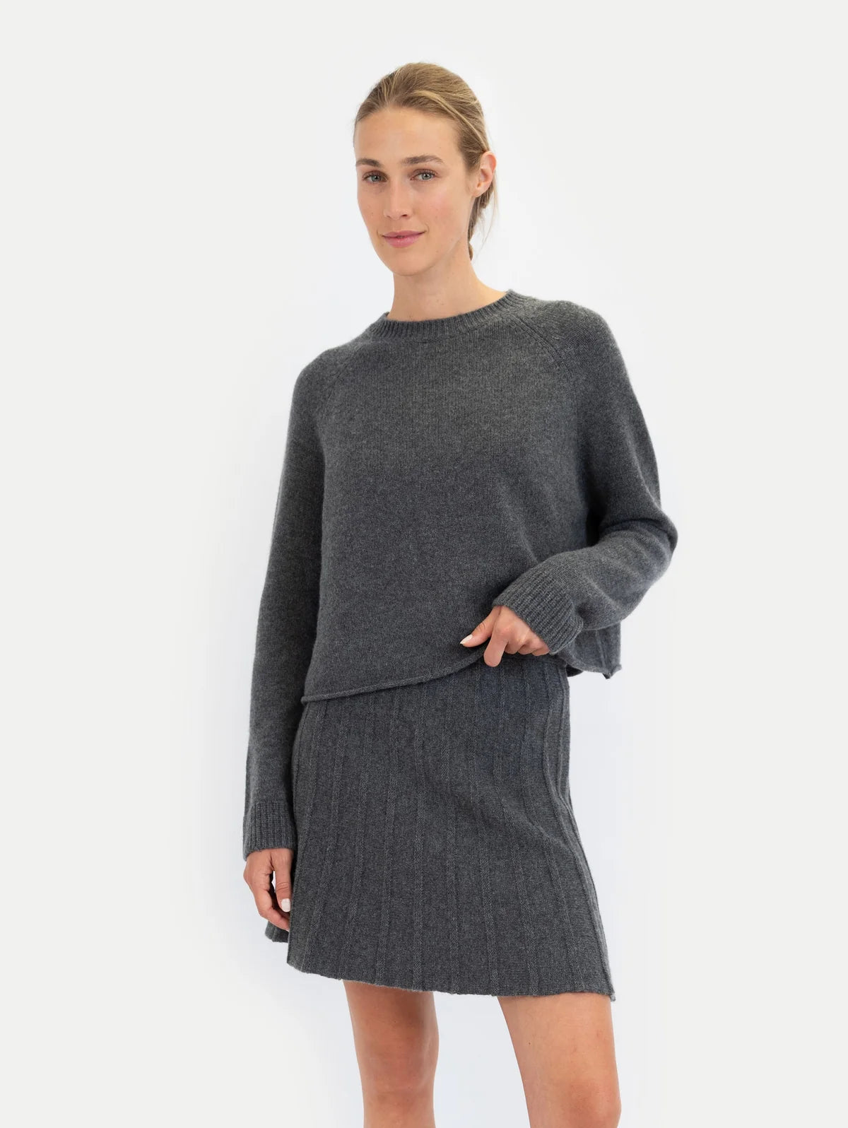 Anna v Berg Gina Sweater in Midnight Grey