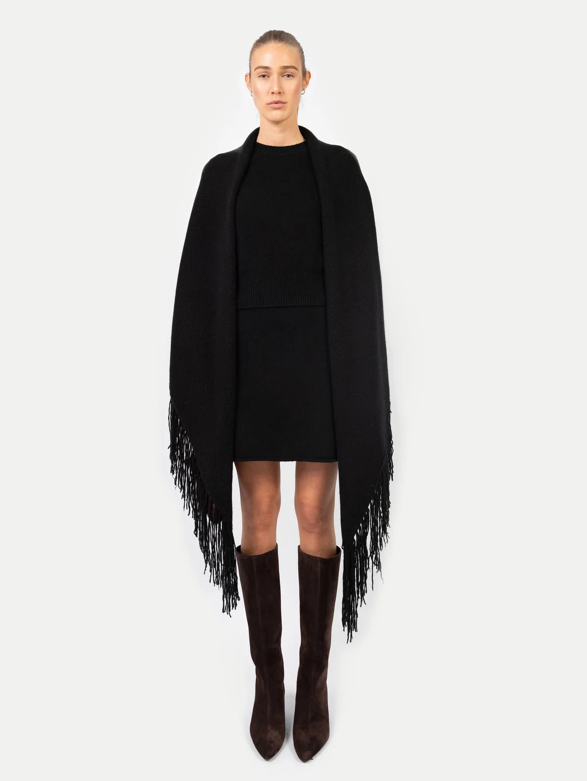 Anna v Berg Laura Poncho in Black Sesam