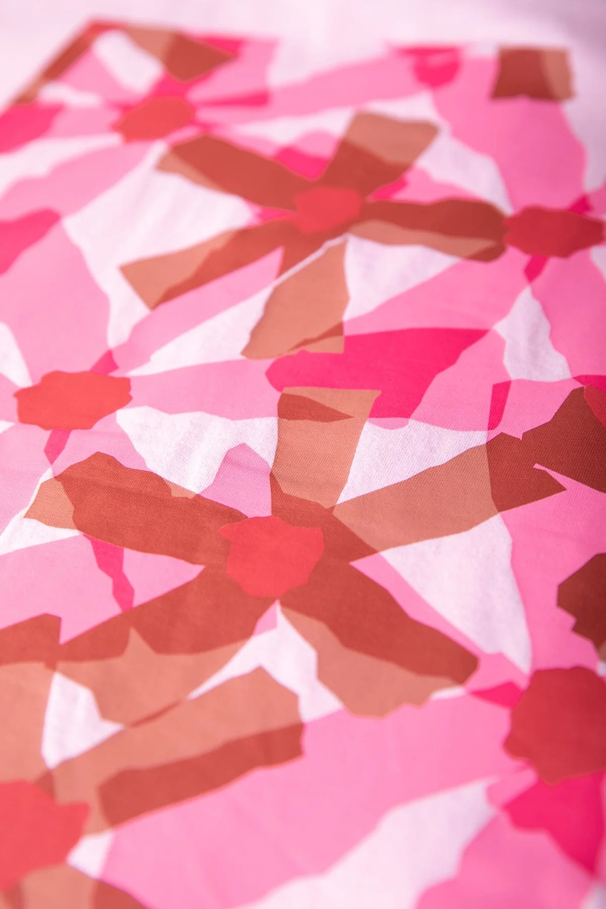Colourful Rebel Summer T-Shirt in Rosa
